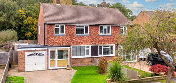 3 bed semi-detached house for sale