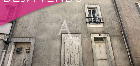 Maison  à vendre, 12 pièces, 5 chambres, 84 m²