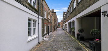 2 bed mews to rent