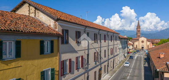 3 LOCALI A SALUZZO