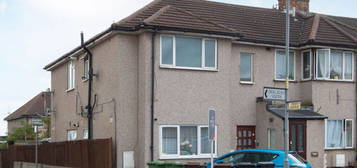 2 bed flat to rent