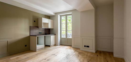 Appartement rénové avec vue sur la Saône