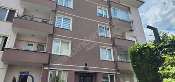 REMAX İKON'dan KARTEPE DERBENT NACİ SARAL SİTESİNDE SATILIK 3+1