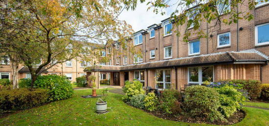 1 bedroom ground floor flat for sale