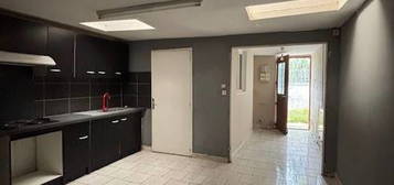 Maison de ville 2 étages  à vendre, 5 pièces, 1 chambre, 70 m²