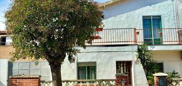 Chalet pareado en venta en calle de la Rioja