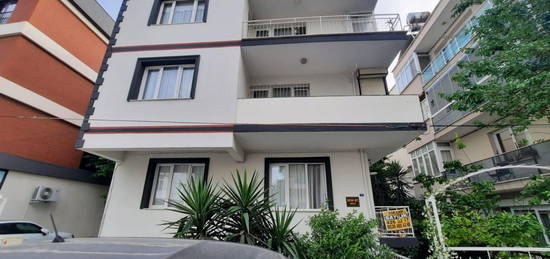 BUCA MENDERES'TE 3+1 120M2 ARAKAT DOALGAZLI  TEMZ DARE