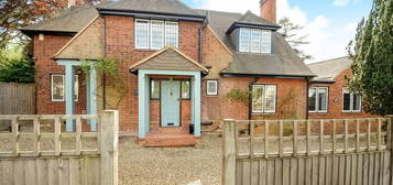 Detached house to rent in Charters Road, Sunningdale, Ascot SL5