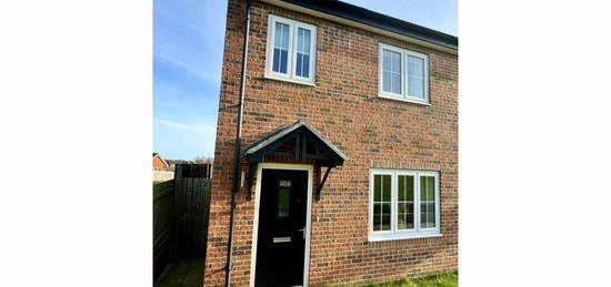 3 bedroom semi-detached house for sale