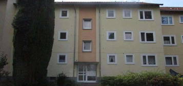 Renovierte 3-Zi. Whg mit Balkon in modernem Mehrfamilienhaus