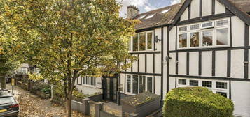 Detached house to rent in Merton Hall Gardens, London SW20