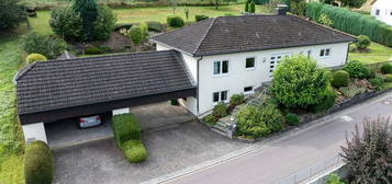 Gepflegtes Einfamilienhaus mit Doppelgarage und Carport in Biersdorf am See. Bitburg 5min