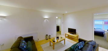 3 bed shared accommodation to rent