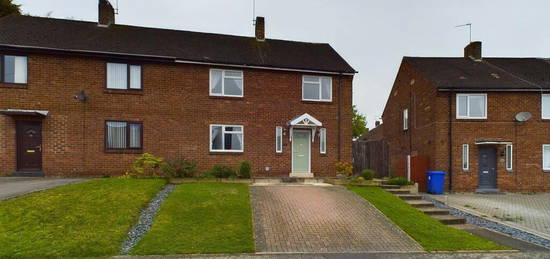 3 bedroom semi-detached house for sale