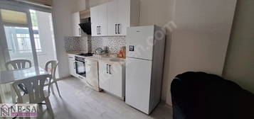 ÇARŞI MERKEZDE KİRALIK EŞYALI VE BALKONLU 1+1 DAİRE