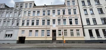 Ihre neue Mietwohnung in der Werftstraße - 4 ZKB, DG, sanierter Altbau