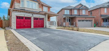 23 River Heights Dr, Brampton, ON L6P 2M9