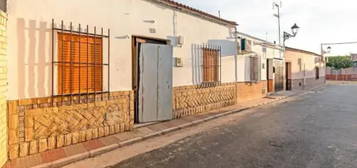 Casa en calle de la Virgen de F&#xE1;tima, 6