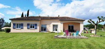 Maison  6 pièce(s) 136.6 m2