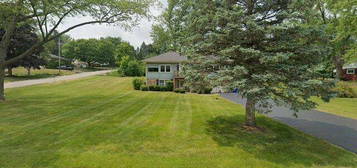 W191S7367 Shore Ln, Muskego, WI 53150