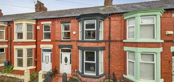 4 bedroom terraced house for sale