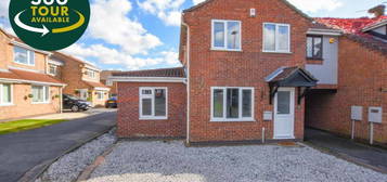 4 bedroom link detached house for sale