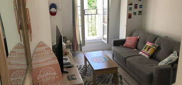 Studio lumineux Paris 17e