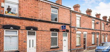 2 bedroom terraced house