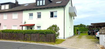 3-Zimmer-Wohnung mit Terrasse & Garten + 2 Carport-Stellplätze