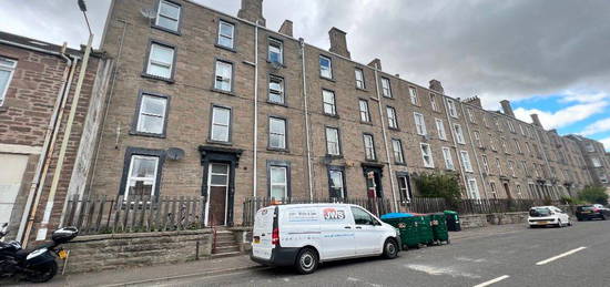 3 bed flat to rent