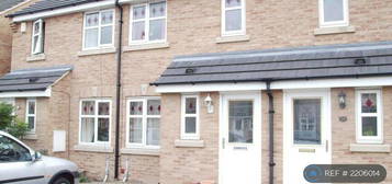 2 bedroom terraced house