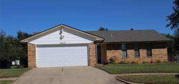 3913 SE 45th St, Del City, OK 73135