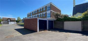 Flat for sale in Canada Road, Walmer CT14