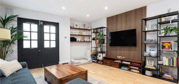 Flat for sale in Wheler Street, London E1