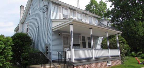 19 Elizabeth St Unit 1, Christiana, PA 17509