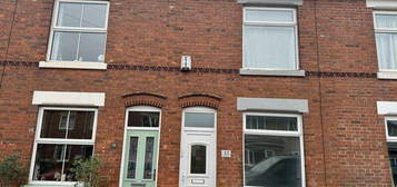 2 bedroom terraced house