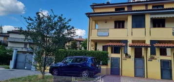 Villa a schiera via Montale, Centro, Calenzano