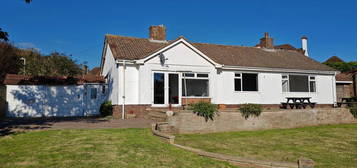 4 bedroom detached bungalow for sale