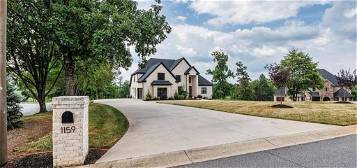 1159 N Shore Dr, Hickory, NC 28601