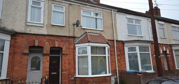 Terraced house for sale in East Park Avenue, Hull HU8