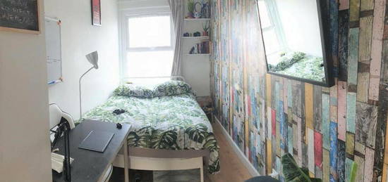 1 bedroom house share