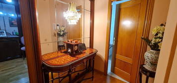 Piso en venta en plaza de Maragall, Barcelona s/n