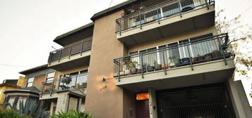 3126 College Ave APT Q, Berkeley, CA 94705