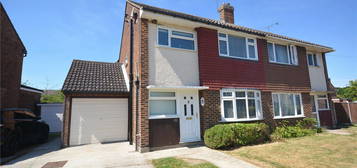 3 bed semi-detached house to rent