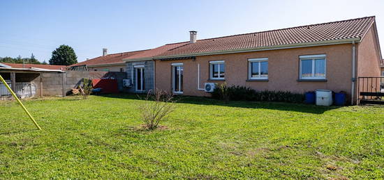 Maison de plain-pied  à vendre, 5 pièces, 4 chambres, 120 m²