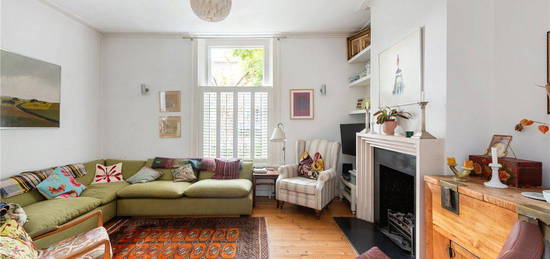 Semi-detached house to rent in Yoakley Road, London N16