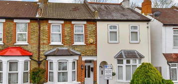 3 bed terraced house for sale