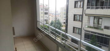 ABDULLAHPAŞA PELİT PARK SİTESİNDE SATLIK 3+1 FIRSAT DAİRE