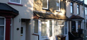 3 bedroom terraced house to rent