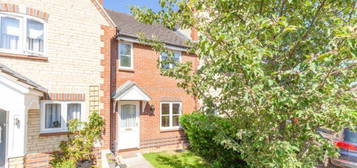 Terraced house to rent in Siskin Road, Bicester OX26